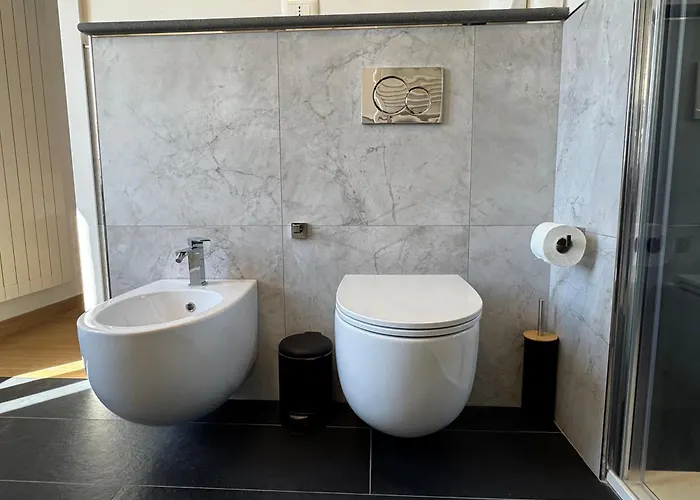 Garibaldi Apartment *