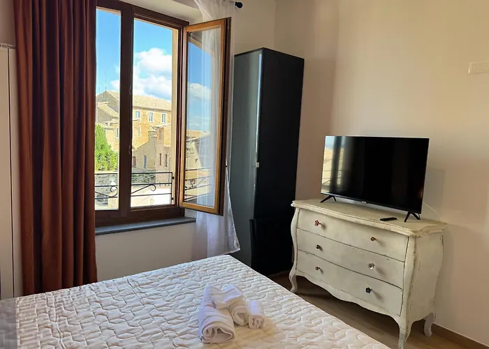 Garibaldi Apartment *